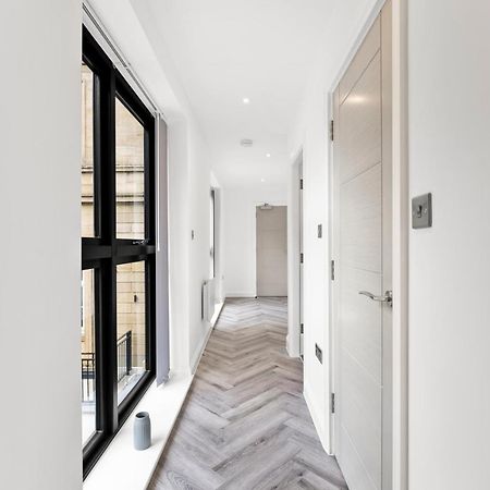 Stylish Large Leeds Apartment - Parking Kültér fotó